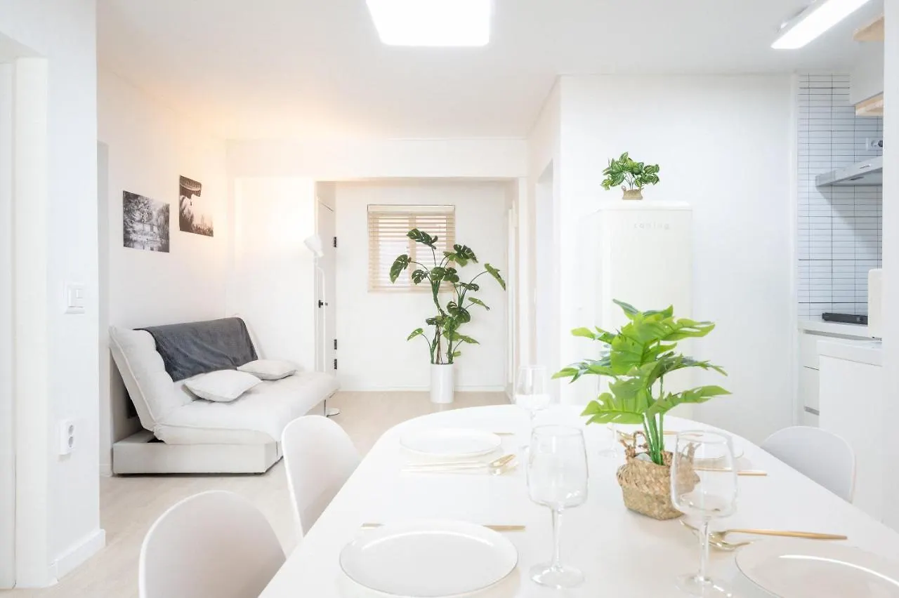 Le Cocon Seoul Apartment